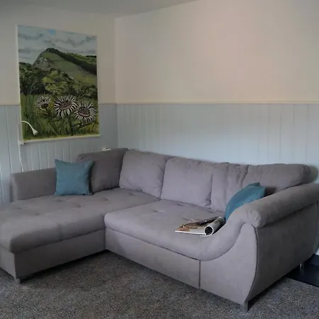 Geissberghaus بيت للعطل